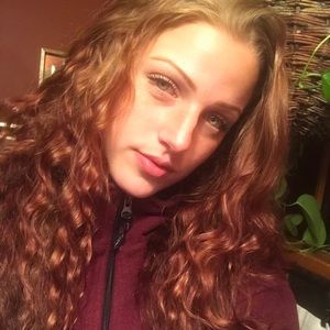 Meet your Posher, Linsie